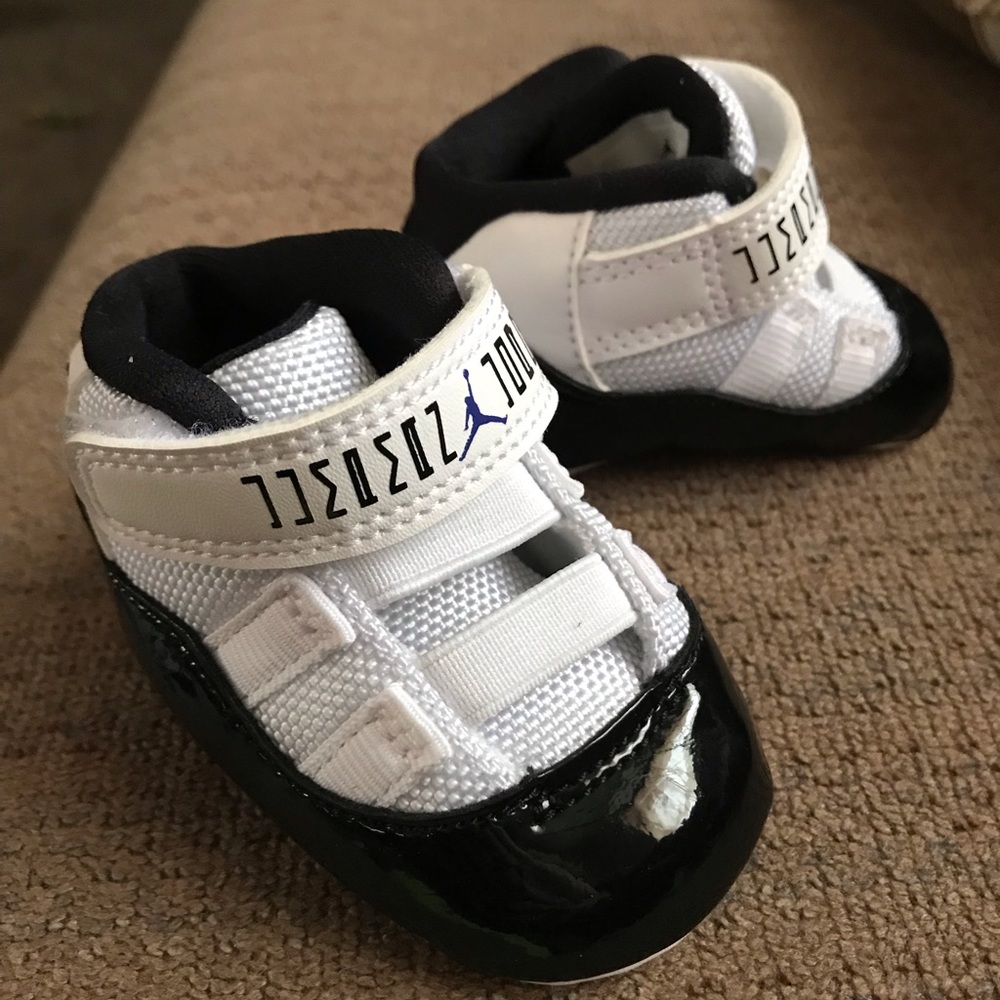 Infant shoes